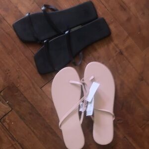 GAP Black and Cream Women's Sandals